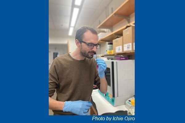 Robert Driver - Evolution and functional characterization of olfactory receptors in birds